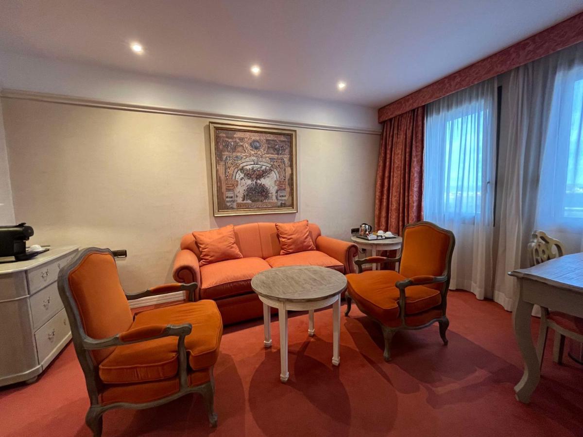 Best Western Premier Cmc Girona Eksteriør billede