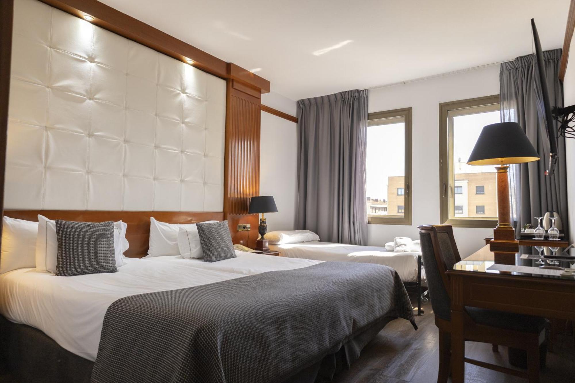 Best Western Premier Cmc Girona Eksteriør billede
